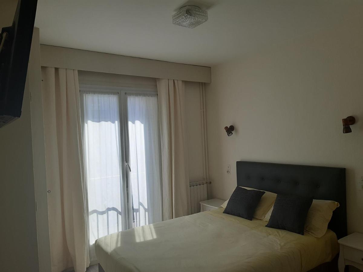 Hotel Aunis-Saintonge Ρουαγιάν Εξωτερικό φωτογραφία