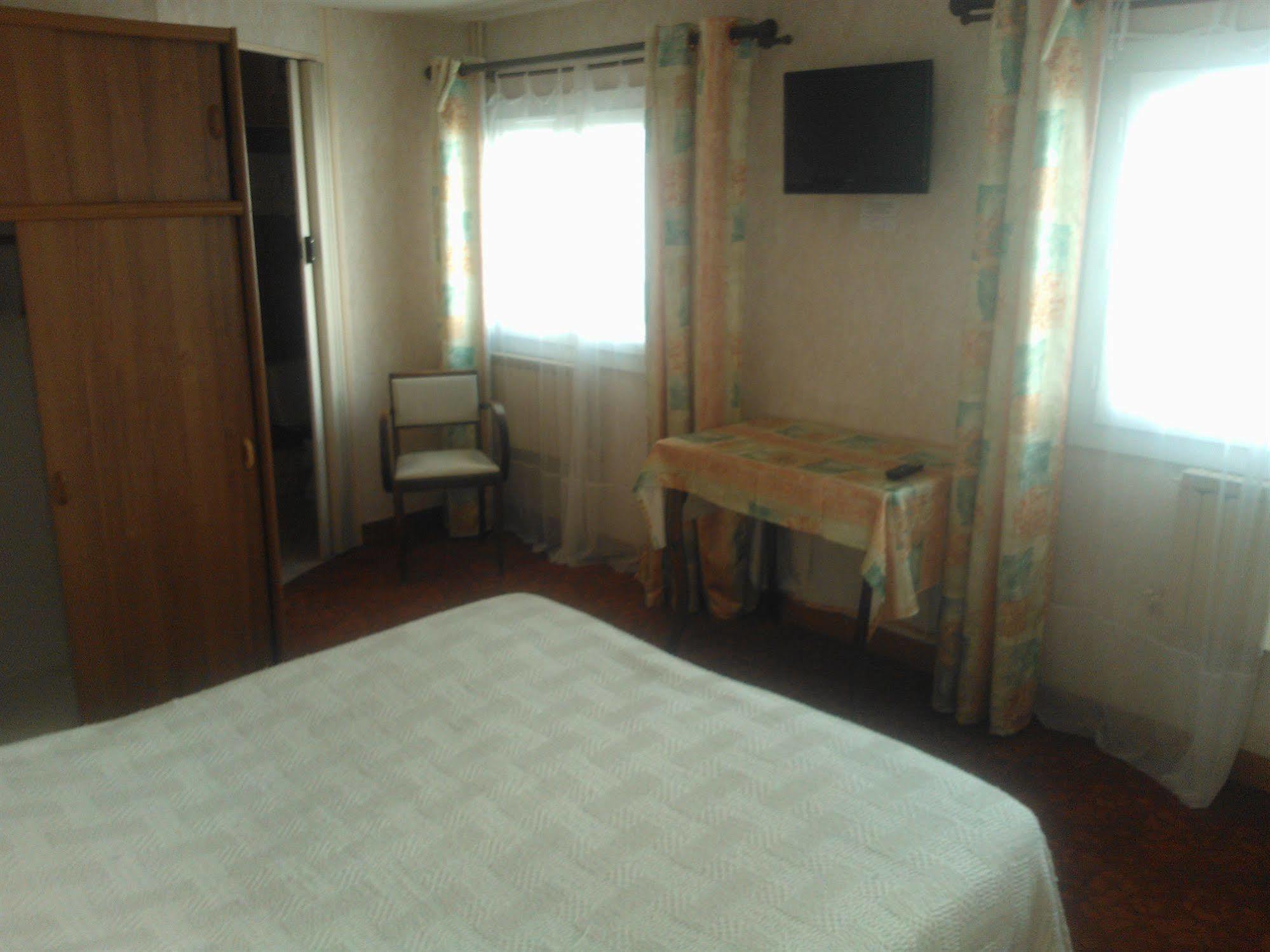 Hotel Aunis-Saintonge Ρουαγιάν Εξωτερικό φωτογραφία